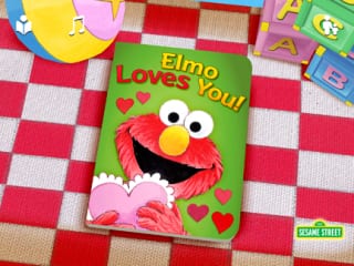 Kids Love Elmo, and Elmo Loves Them Too! | The Toy Insider