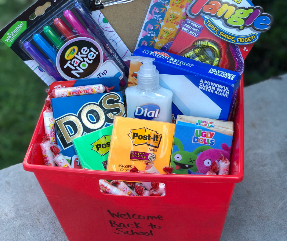 How to Make a Back-to-School Teacher Basket - The Toy Insider