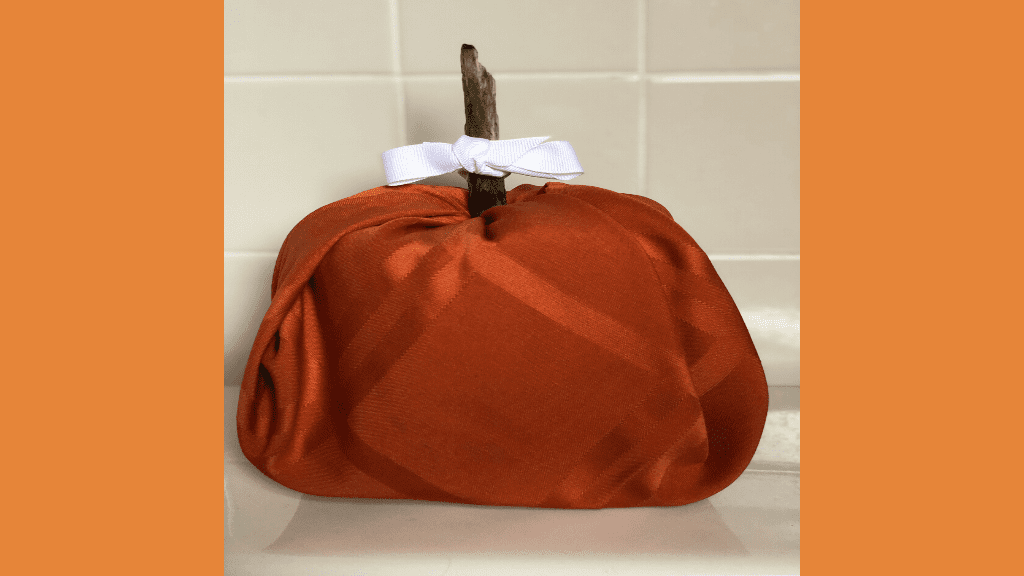 toilet paper pumpkin craft