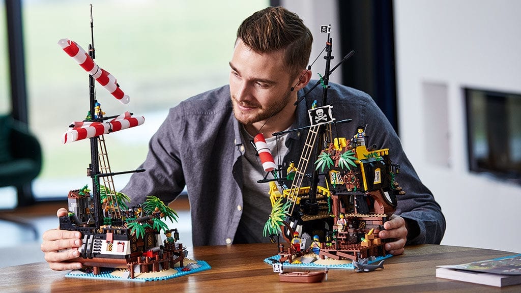 LEGO Pirate set