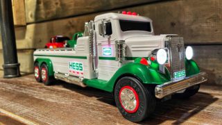 Have a Ho-Ho-Hot Rod Holiday with the 2022 Hess Toy Truck | The Toy Insider