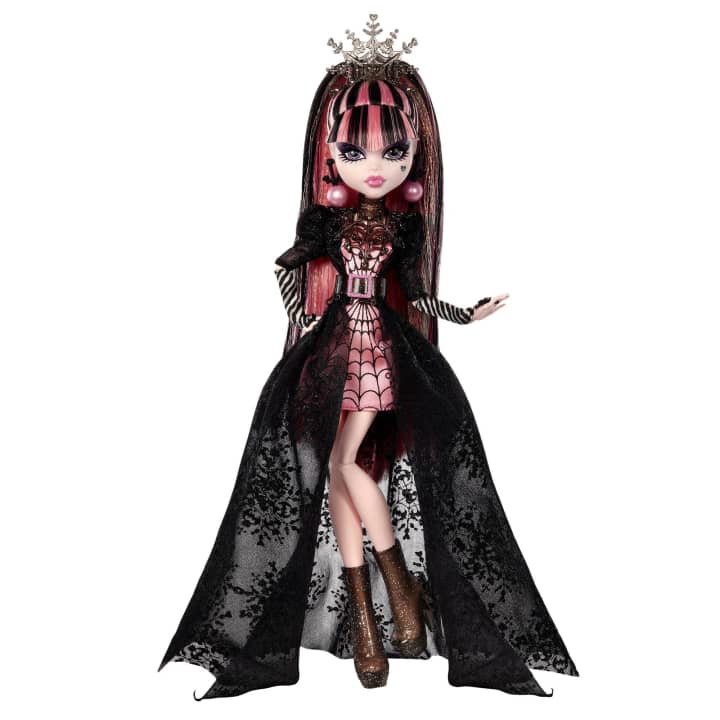 Monster High's Fangtastically Spooky Draculaura Doll Is Ready for the  Holidays - The Toy Insider