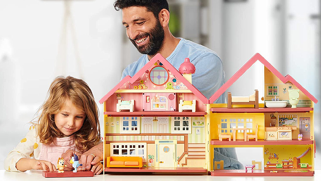 My daughter loves Bluey so I got her a dollhouse and all the Bluey