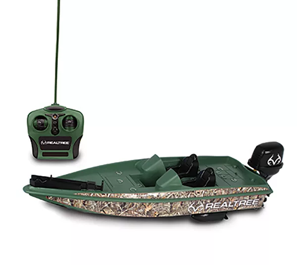 REALTREE R C BASS BOAT The Toy Insider