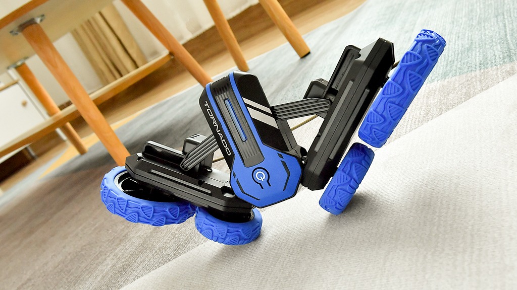 BEZGAR RC STUNT CAR TD202 | The Toy Insider