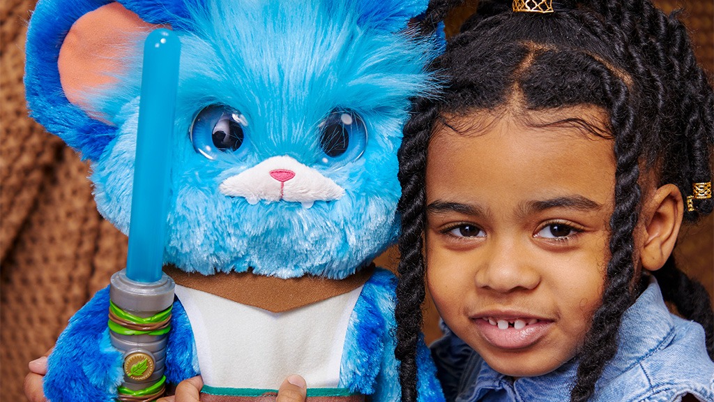 Hasbro's New 'Star Wars' Products Will Have Kids Feeling One With