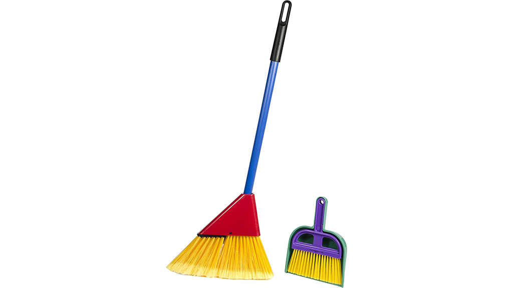 SCHYLLING LITTLE HELPER BROOM SET - The Toy Insider