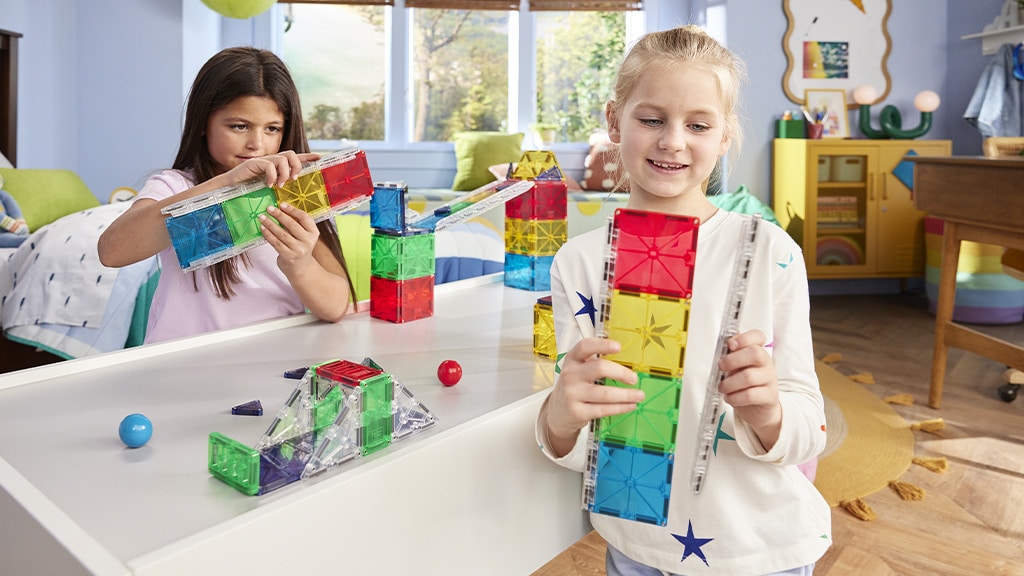 Best STEM Toys to Keep Kids Learning Through Play Best STEM Toys to Keep Kids Learning Through Play