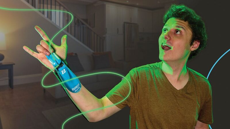ZipString Aracna Review | Expert Toy Reviews | The Toy Insider