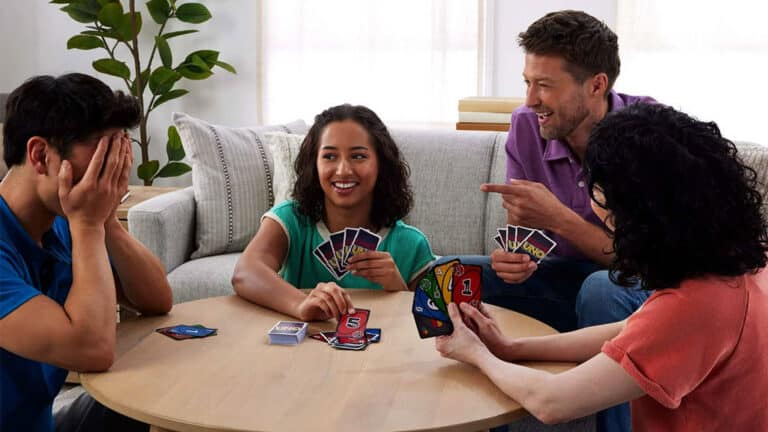 Liar's UNO Review | Expert Game Reviews | The Toy Insider